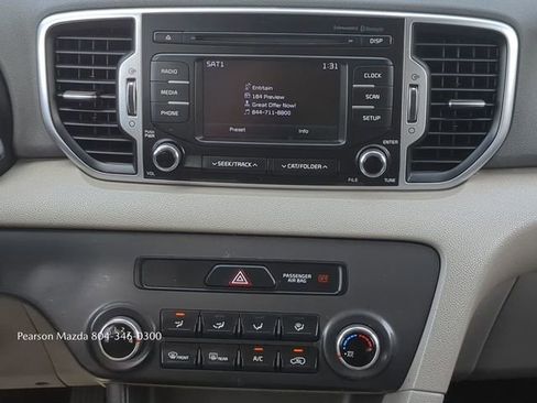 Used 2019 Kia Sportage LX image 18