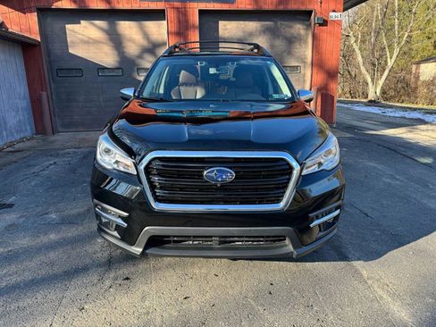 Used 2019 Subaru Ascent Touring image 2