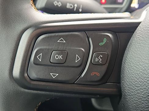 Used 2024 Jeep Gladiator Sport AWD/4WD image 24