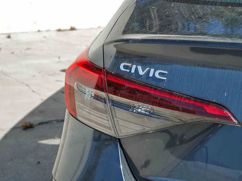 Used 2024 Honda Civic Sport image 7