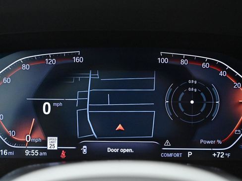 Used 2022 BMW X7 xDrive40i w/ M Sport Package image 15