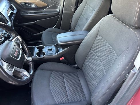 Used 2018 GMC Terrain SLE image 4