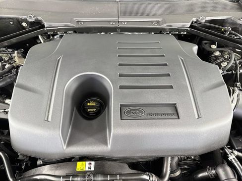 Used 2026 Land Rover Defender 110 X-Dynamic SE AWD/4WD image 26