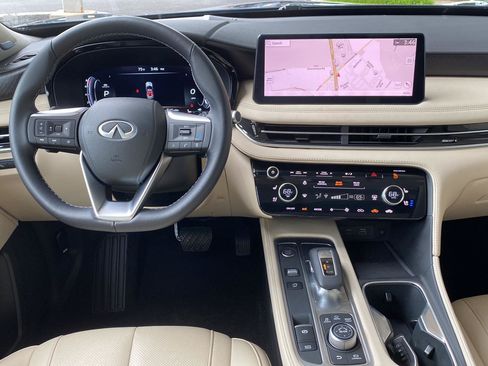 Used 2025 INFINITI QX60 Sensory w/ Vision Package AWD/4WD image 19