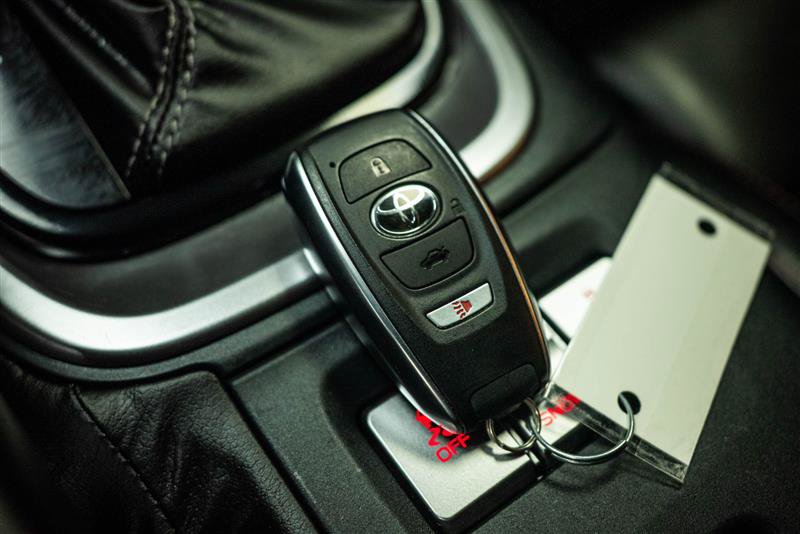 Used 2023 Toyota GR86 RWD image 18