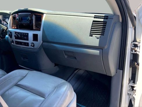 Used 2008 Dodge Ram 1500 Truck Laramie AWD/4WD image 18