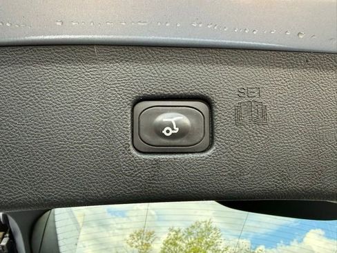 Used 2022 Ford Edge ST-Line image 30