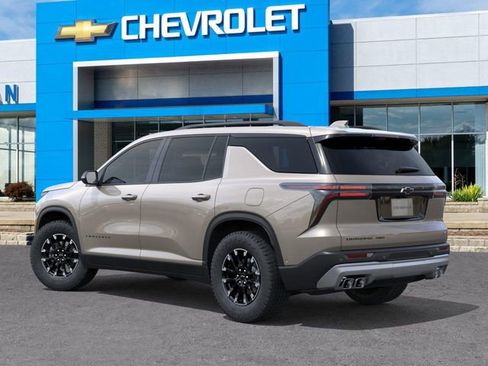New 2026 Chevrolet Traverse Z71 w/ Driver Confidence Package image 3