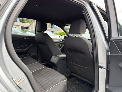 Used 2023 Volkswagen Jetta Sport FWD image 17