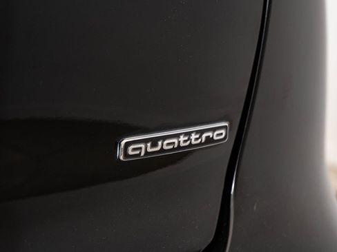 Used 2023 Audi Q4 e-tron Premium Plus w/ Premium Plus AWD/4WD image 17