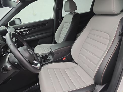 Used 2026 Honda CR-V Sport Touring image 15