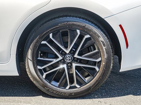 New 2026 Toyota Mirai RWD image 12