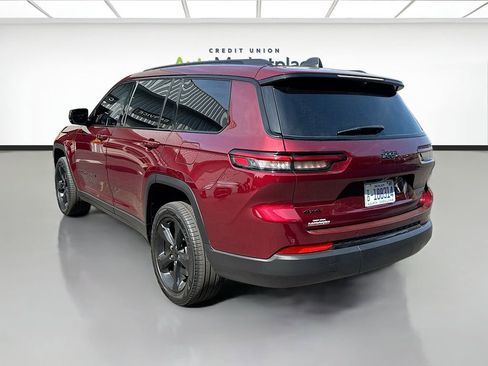 Used 2024 Jeep Grand Cherokee L Limited w/ Luxury Tech Group II AWD/4WD image 4