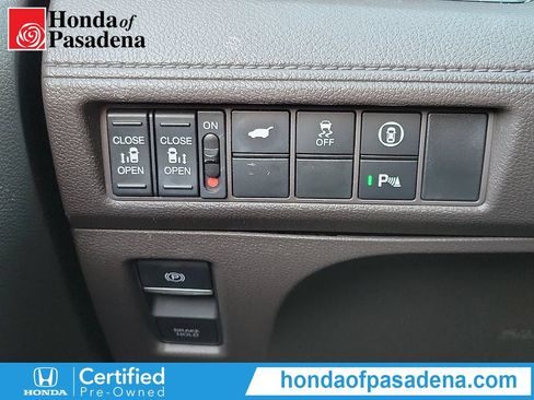 Certified 2023 Honda Odyssey Touring image 19