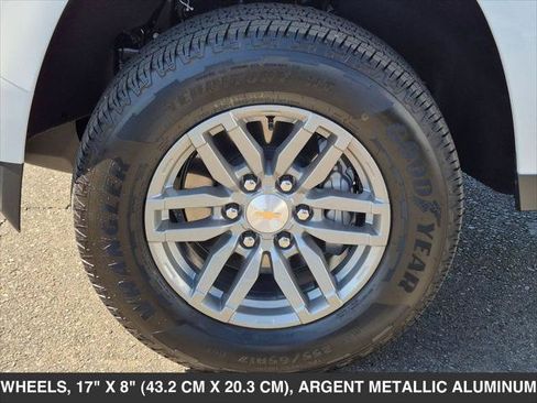 Used 2026 Chevrolet Colorado LT RWD image 9