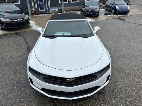 Used 2020 Chevrolet Camaro LT image 7