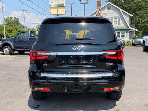 Used 2022 INFINITI QX80 Sensory w/ All-Season Package AWD/4WD image 6