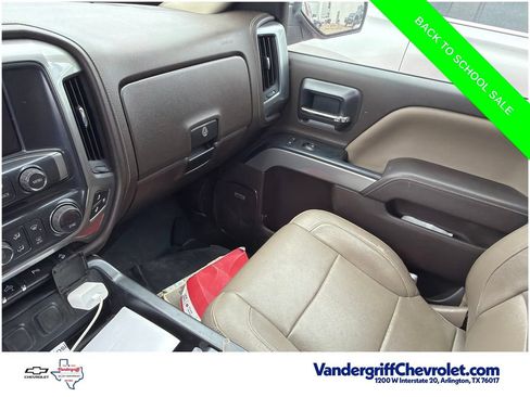 Used 2017 Chevrolet Silverado 1500 LTZ Z71 w/ LTZ Plus Package AWD/4WD image 20