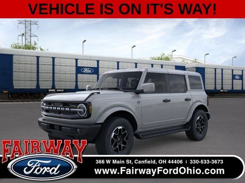 New 2026 Ford Bronco Outer Banks AWD/4WD image 1