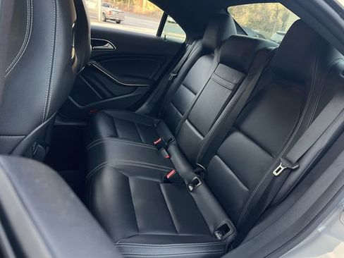 Used 2019 Mercedes-Benz CLA 250 CLA 250 image 19