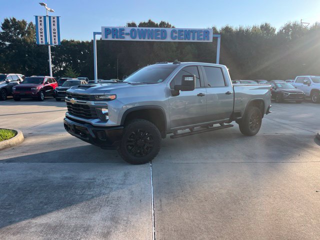 Used 2026 Chevrolet Silverado 2500 Custom w/ Custom Value Package AWD/4WD image 1