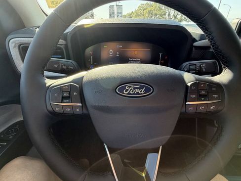 New 2026 Ford Maverick XLT w/ XLT Luxury Package FWD image 25