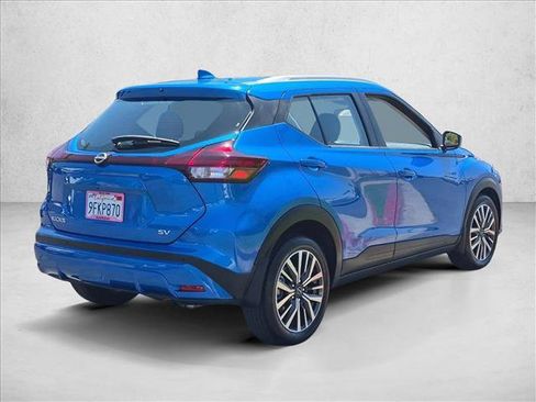 Used 2023 Nissan Kicks SV FWD image 5
