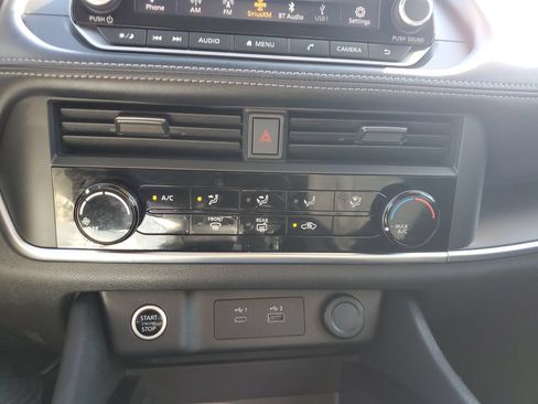 Used 2023 Nissan Rogue S FWD image 21