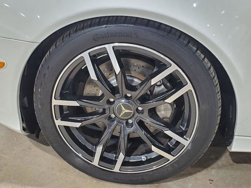 Used 2008 Mercedes-Benz E 350 Sedan image 40