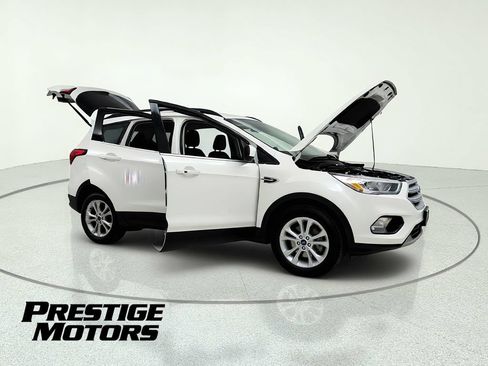 Used 2019 Ford Escape SEL AWD/4WD image 15