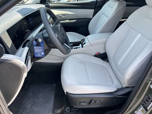 New 2026 Hyundai Tucson SEL FWD image 9