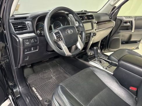 Used 2017 Toyota 4Runner Limited image 14