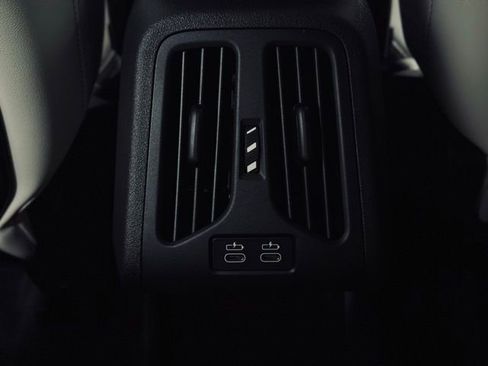 New 2026 BMW X2 xDrive28i image 22