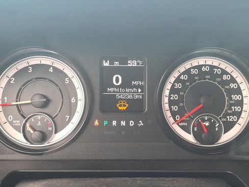 Used 2022 RAM 1500 Tradesman w/ Tradesman SXT Package image 9