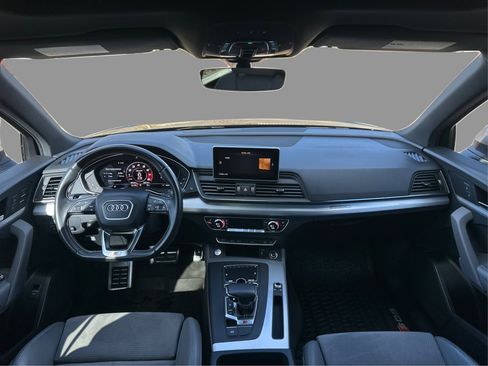 Used 2019 Audi SQ5 Premium Plus w/ Premium Plus Package AWD/4WD image 19