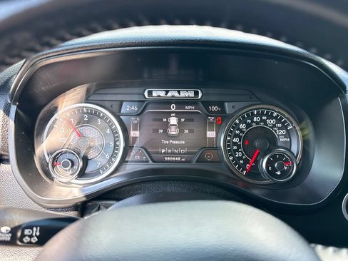 Used 2020 RAM 1500 Big Horn AWD/4WD image 9
