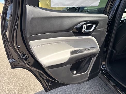 New 2026 Jeep Compass Limited image 23