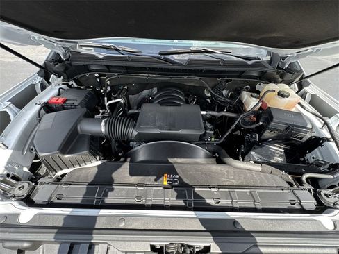 Used 2023 GMC Sierra 2500 SLE w/ SLE Convenience Package image 25