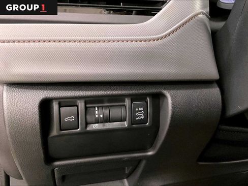 Used 2026 Subaru Forester Sport AWD/4WD image 35