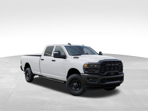 New 2026 RAM 2500 Tradesman AWD/4WD image 5