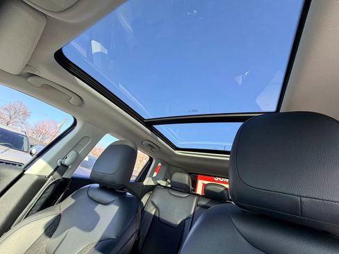 Used 2020 Jeep Compass Latitude image 23