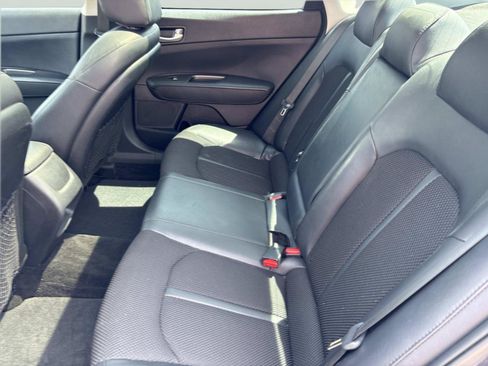 Used 2019 Kia Optima S w/ S Panoramic Sunroof Package FWD image 13