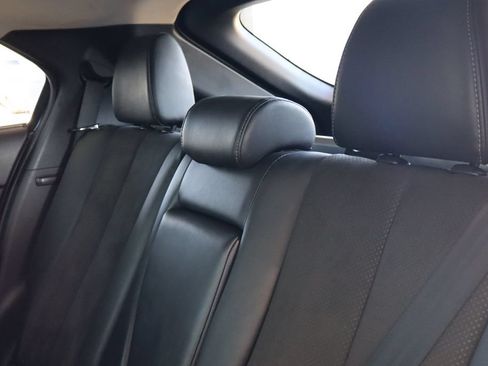 Used 2023 Mitsubishi Eclipse Cross AWD image 33