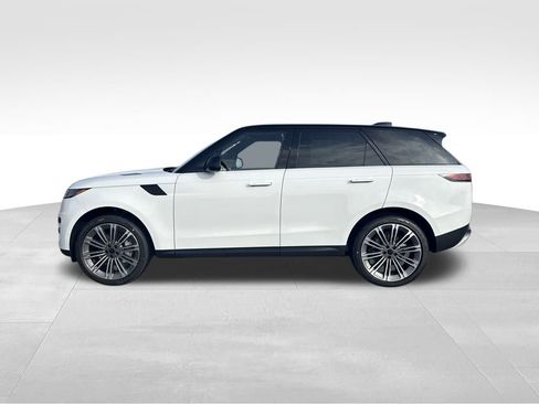 New 2026 Land Rover Range Rover Sport SE image 2