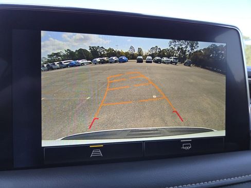 Used 2024 Chevrolet Tahoe Premier image 7