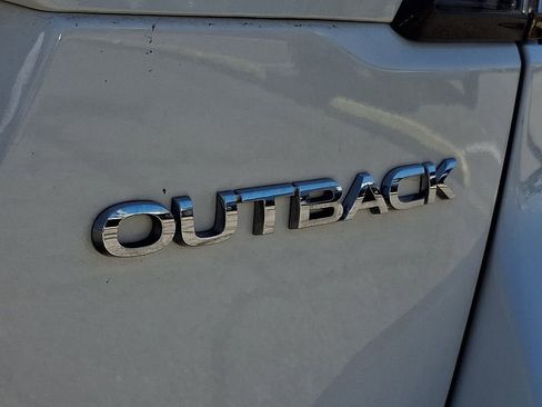Used 2024 Subaru Outback Premium AWD/4WD image 33