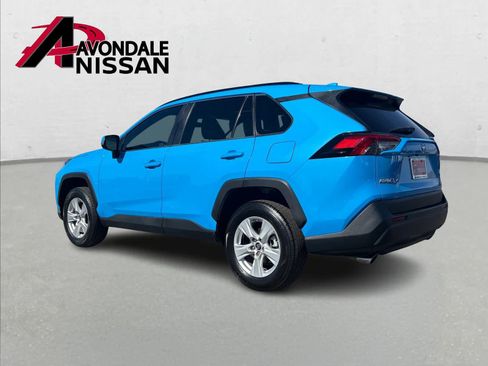 Used 2019 Toyota RAV4 XLE image 3