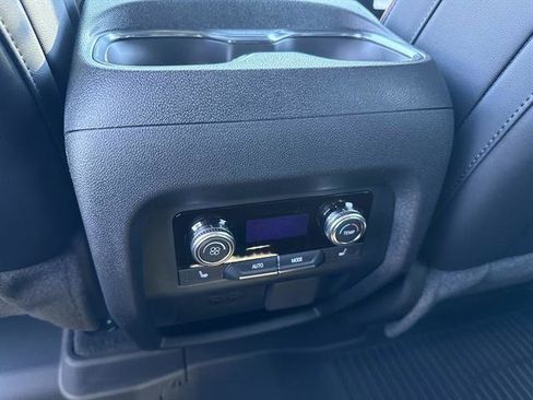 New 2026 GMC Acadia AT4 w/ Luxury Package image 18