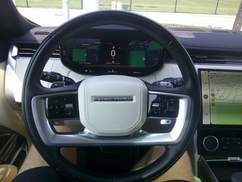 Used 2023 Land Rover Range Rover SE AWD/4WD image 92