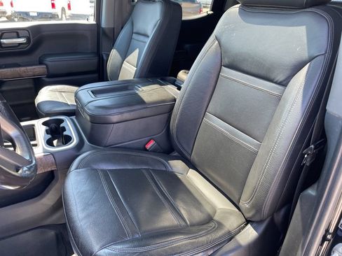 Used 2019 GMC Sierra 1500 Denali w/ Driver Alert Package II AWD/4WD image 10